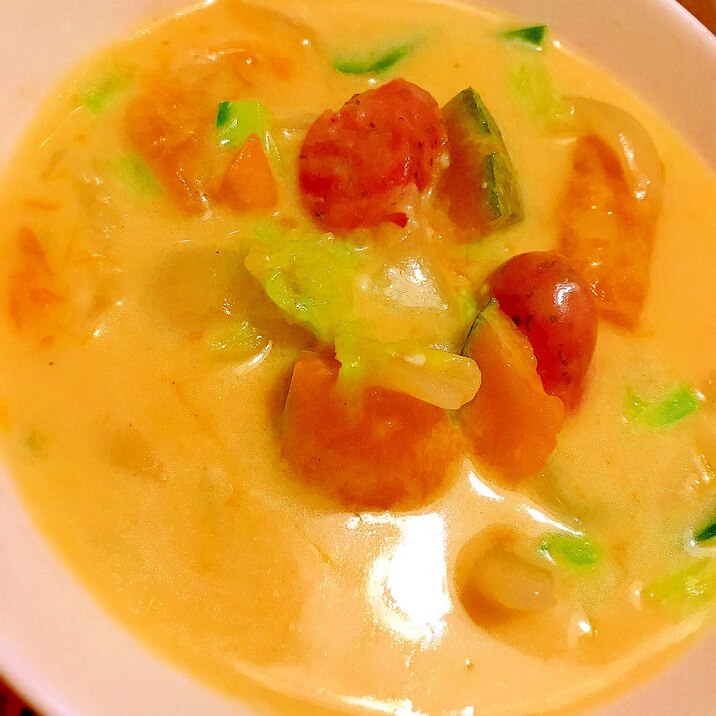 野菜たっぷり!さらさらクリームシチュウ